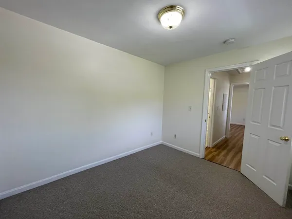 $1,669 | 3961 Old Brown Avenue, Unit 64, Manchester, NH 03103