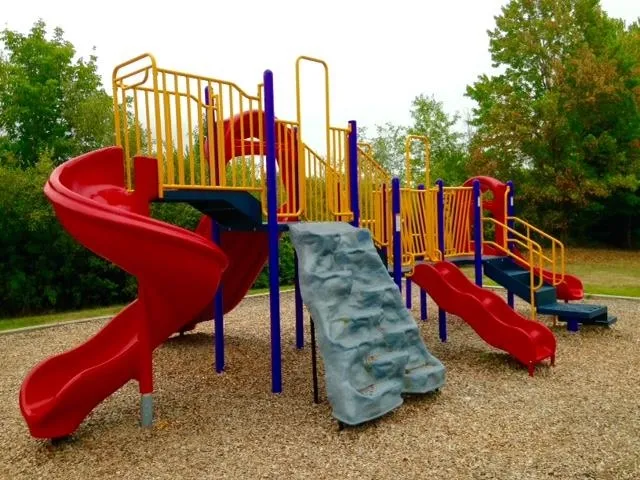 $1,669 | 3961 Old Brown Avenue, Unit 64, Manchester, NH 03103