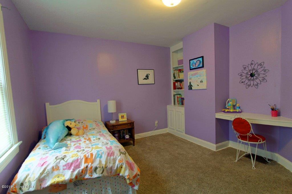 3076 University Road Louisville, KY 40206 - Photo 26 of 43 26 Bedroom