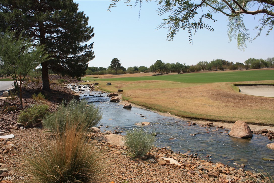 17 Chatmoss Road Henderson, NV 89052 - Photo 56 of 58 Water view with view of golf course