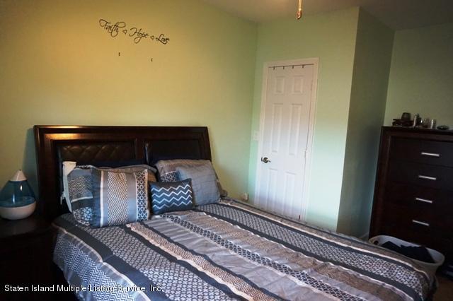 91 Foster Road Staten Island, NY 10309 - Photo 16 of 43 041