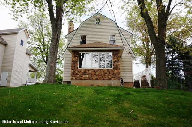 91 Foster Road Staten Island, NY 10309 - Photo 2 of 43 030