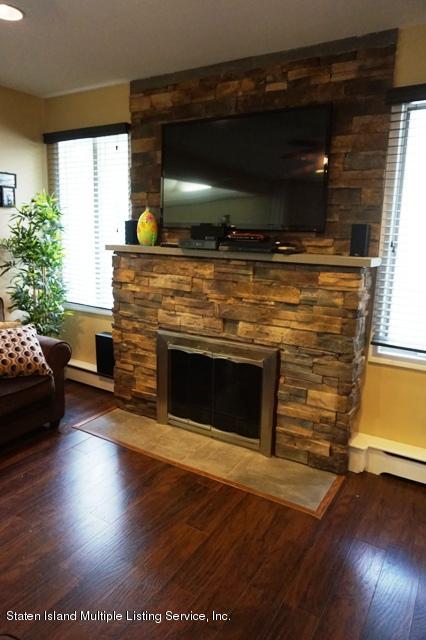 91 Foster Road Staten Island, NY 10309 - Photo 5 of 43 059