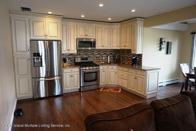 91 Foster Road Staten Island, NY 10309 - Photo 10 of 43 002