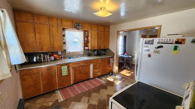 $120,000 | 510 5th Street Southeast, Pipestone, MN 56164