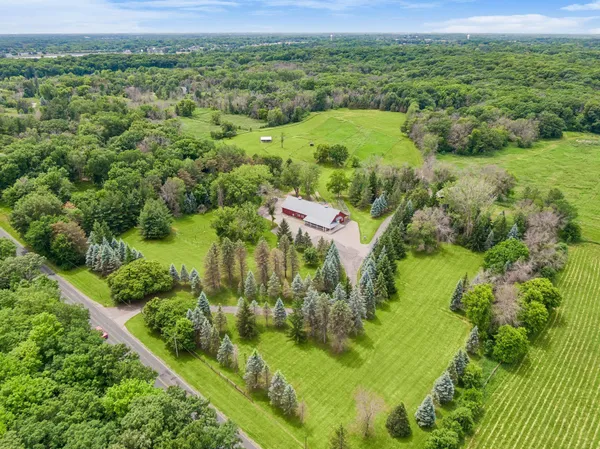 $2,790,000 | 1325 Tamarack Drive, Long Lake, MN 55356