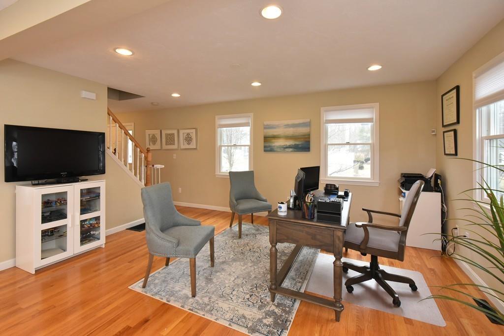 36 Stratford Road Natick, MA 01760 - Photo 17 of 40