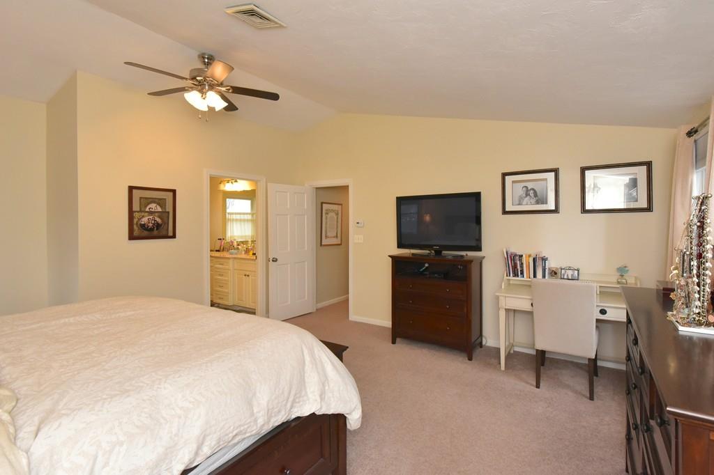 36 Stratford Road Natick, MA 01760 - Photo 20 of 40