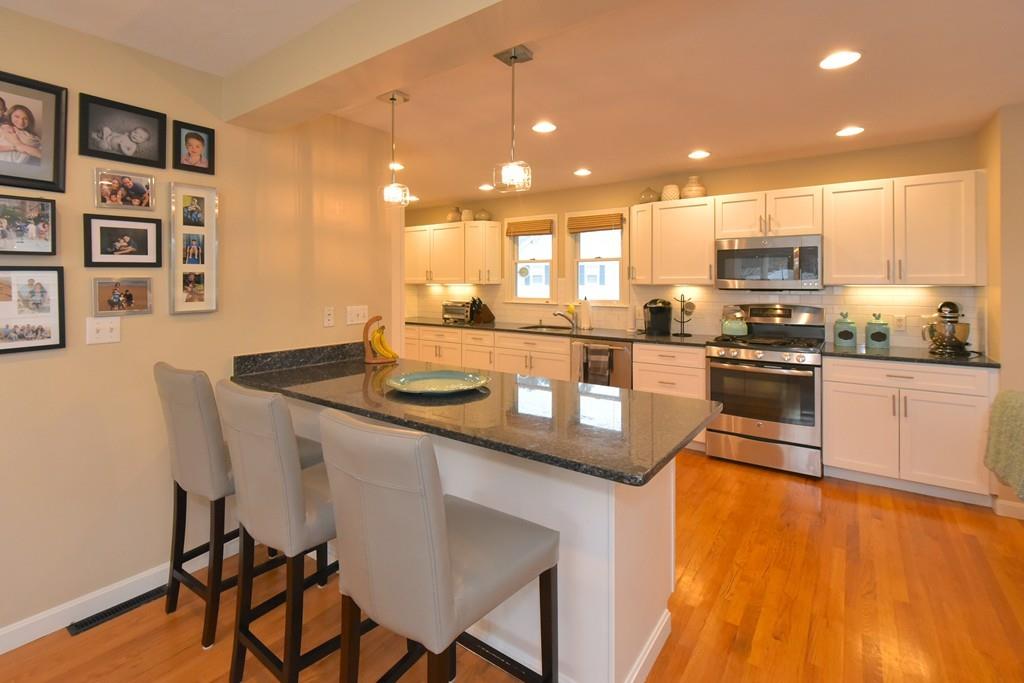 36 Stratford Road Natick, MA 01760 - Photo 6 of 40