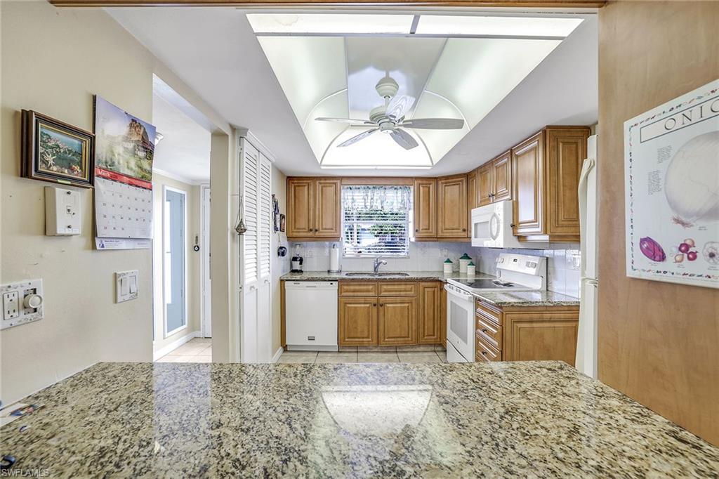 12 Watercolor Way, Unit 12 Naples, FL 34113 - Photo 11 of 35