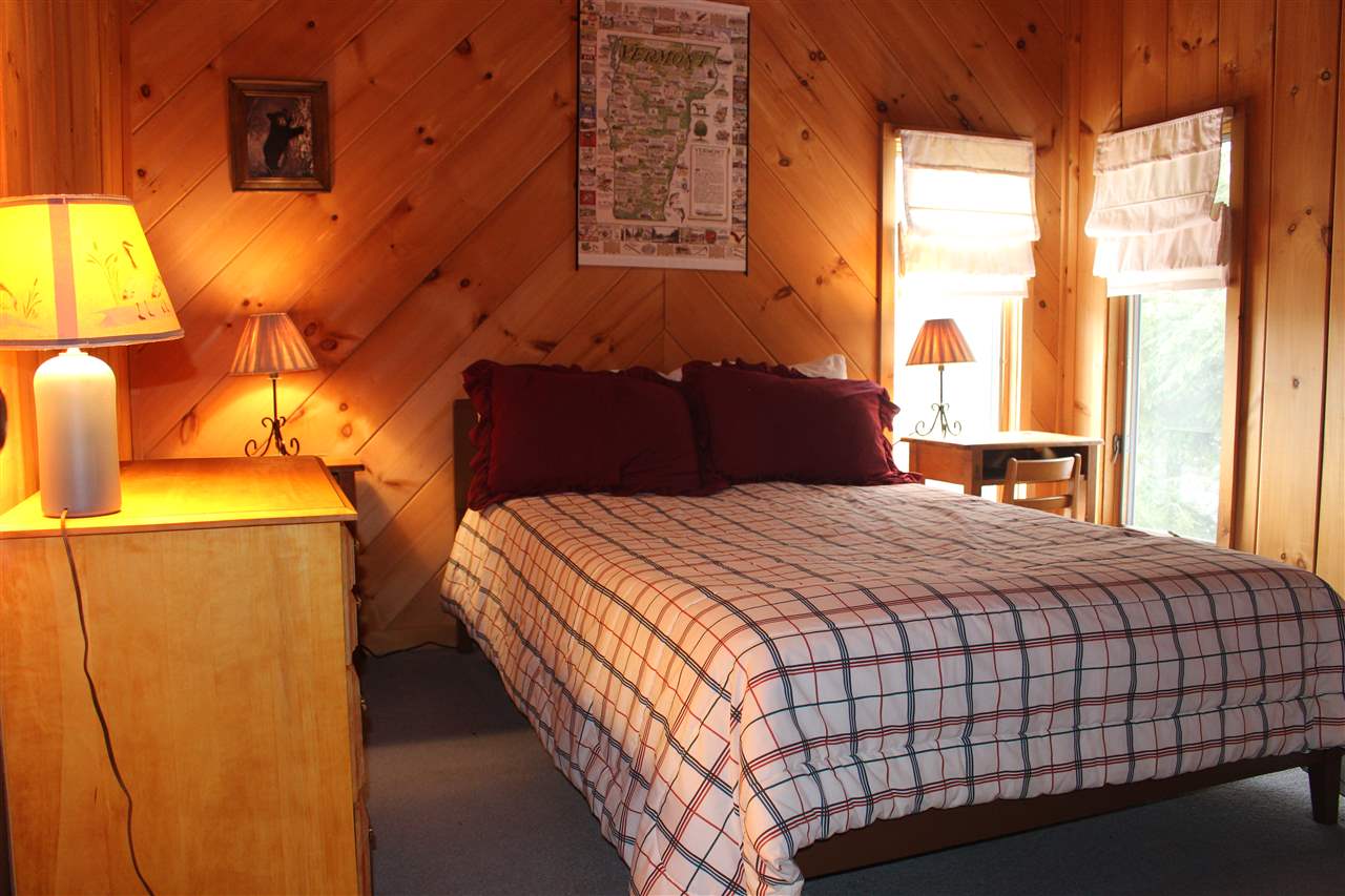 312 Pratt Bridge Road Jamaica, VT 05343 - Photo 10 of 13 Gallery Image 10