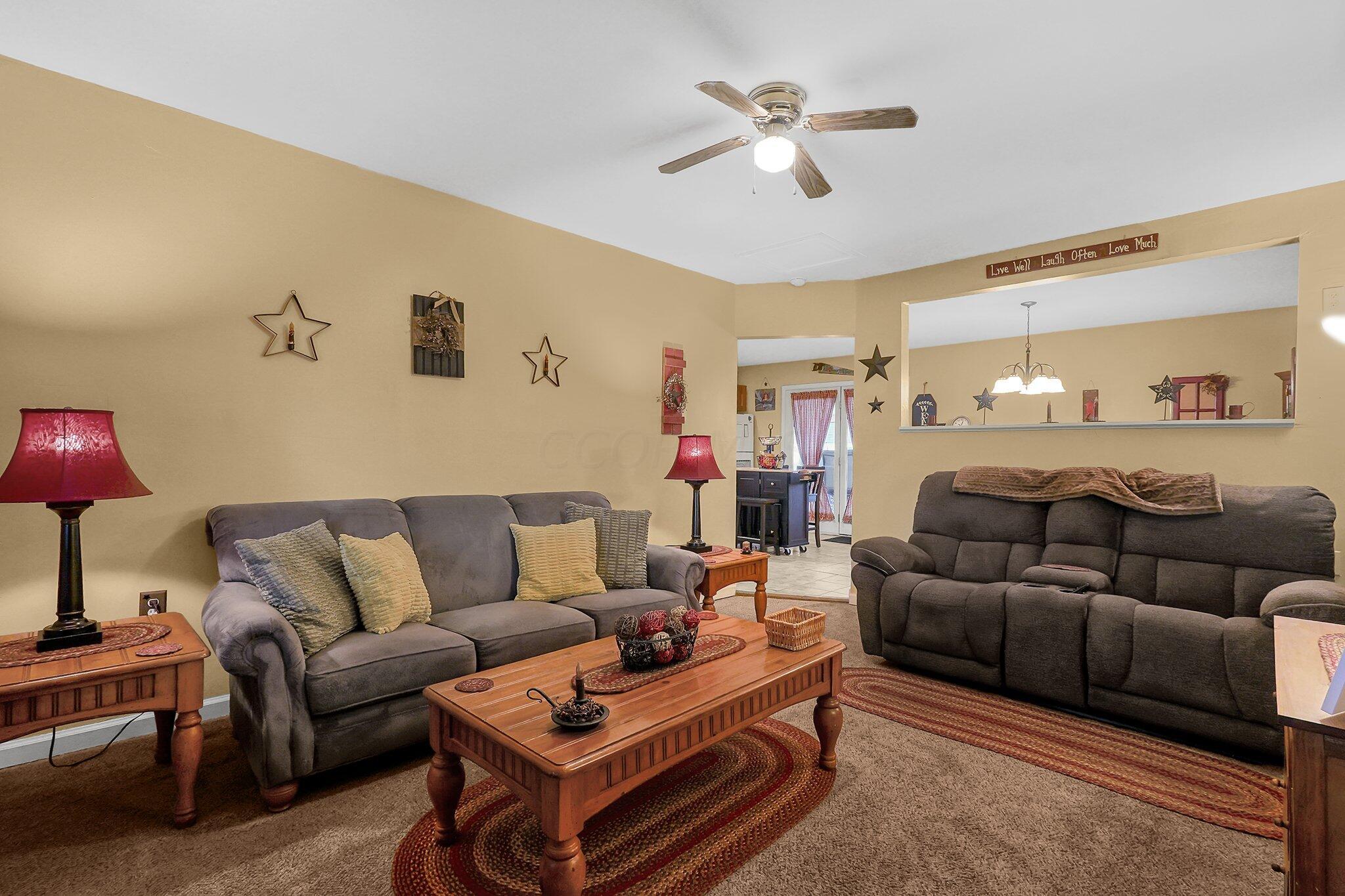 5073 Lockbourne Road Columbus, OH 43207 - Photo 12 of 26 8-web-or-mls-5073-lockbourne-rd