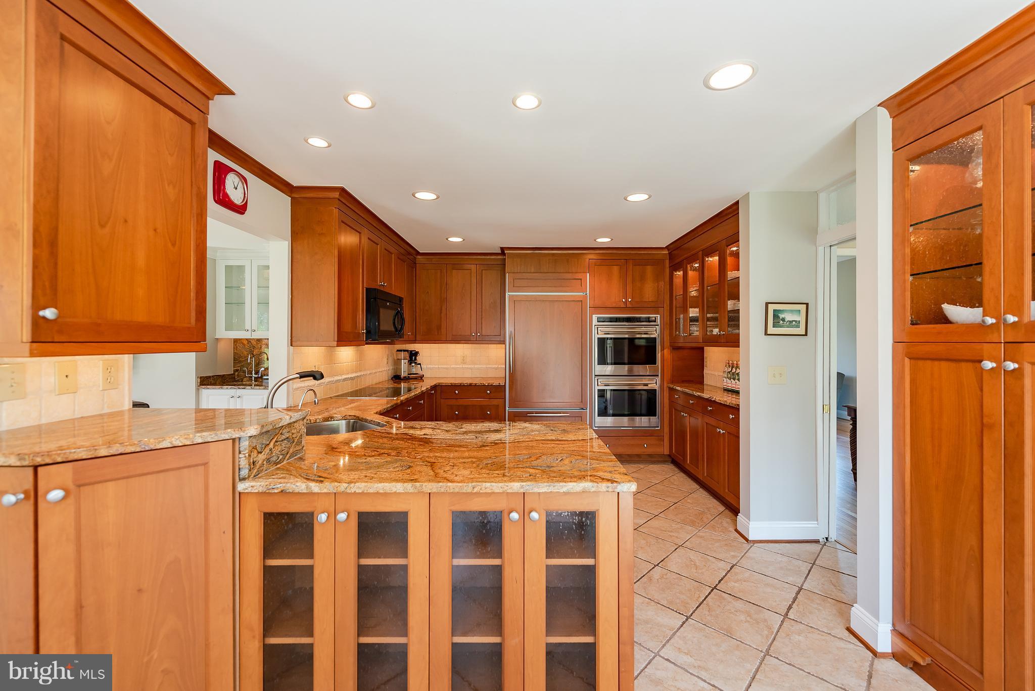 4455 Linthicum Road Dayton, MD 21036 - Photo 3 of 30 Kitchen