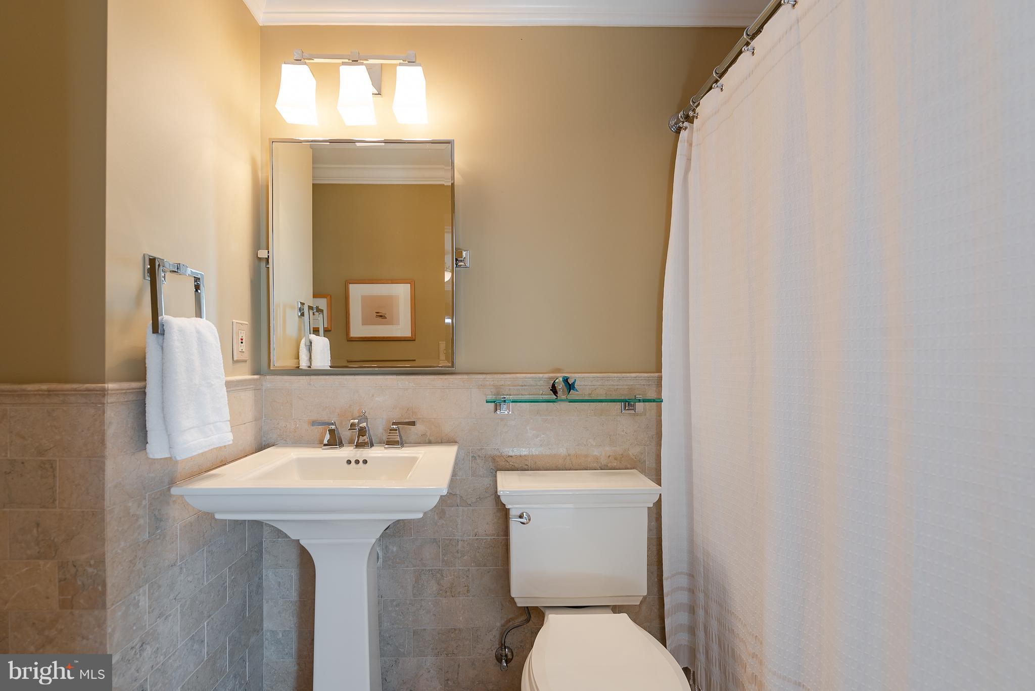 4455 Linthicum Road Dayton, MD 21036 - Photo 23 of 30 Bathroom