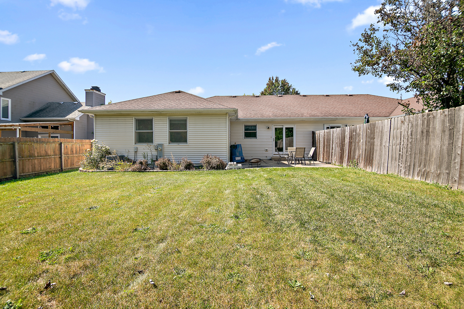 450 South Walnut Street Manteno, IL 60950 - Photo 13 of 14 a front view of a house with patio