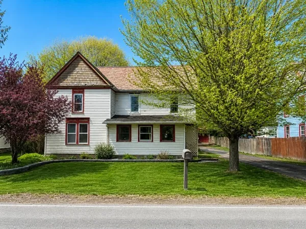 $200,000 | 18 Burdick Avenue, Edmeston, NY 13335
