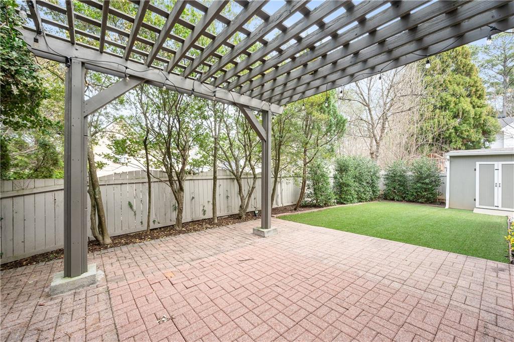 2 Renfroe Court Decatur, GA 30030 - Photo 13 of 45