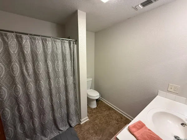 $340,000 | 281 Oak Road, Harper, TX 78631