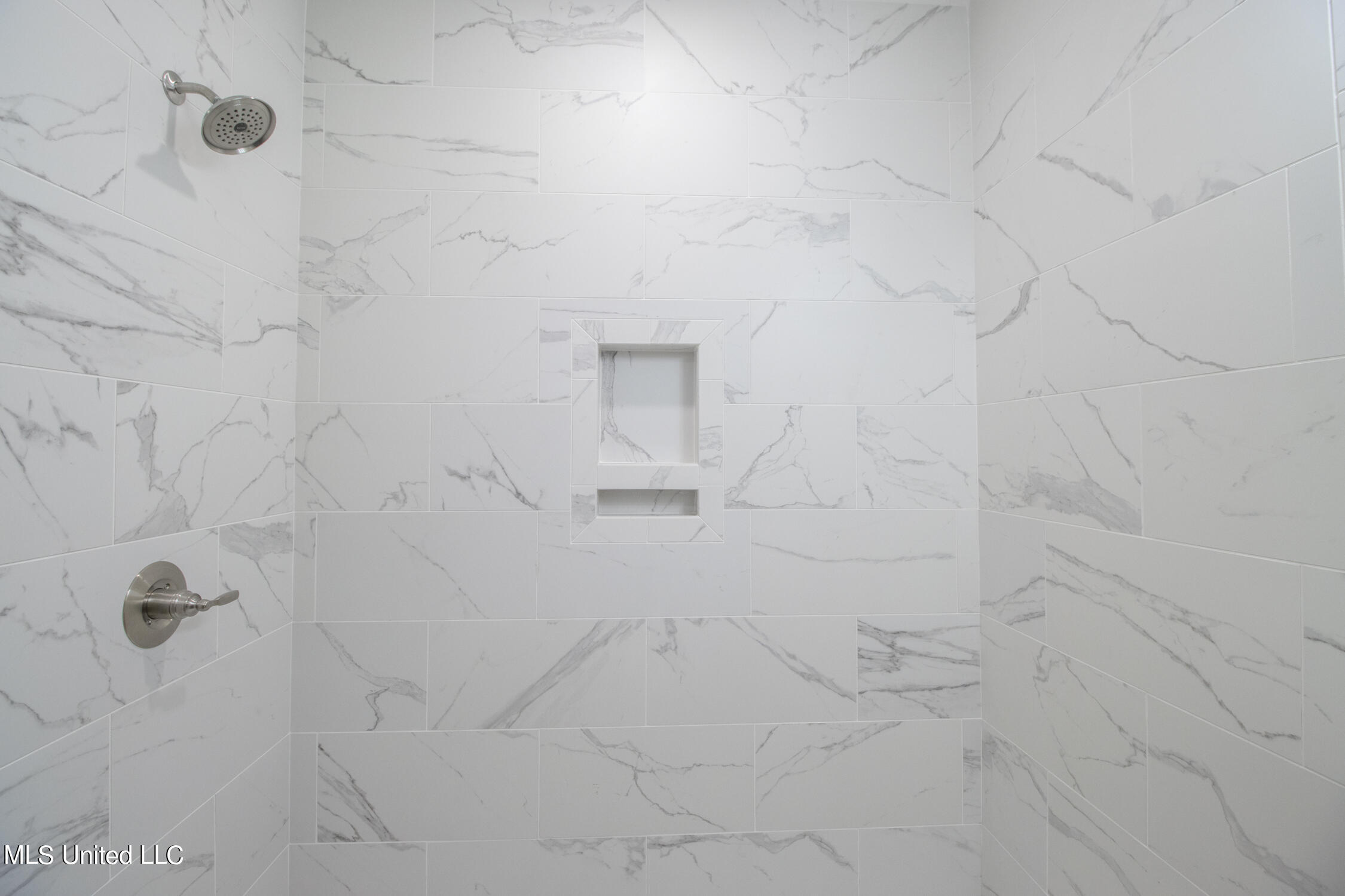 107 Pine Tree Road Bay St. Louis, MS 39520 - Photo 23 of 41 Primary Bathroom 2