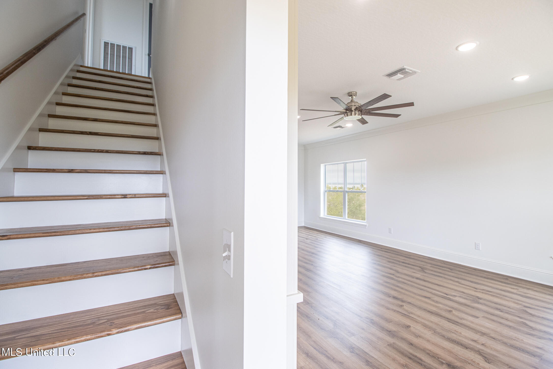 107 Pine Tree Road Bay St. Louis, MS 39520 - Photo 24 of 41 Stairs to 2nd Level
