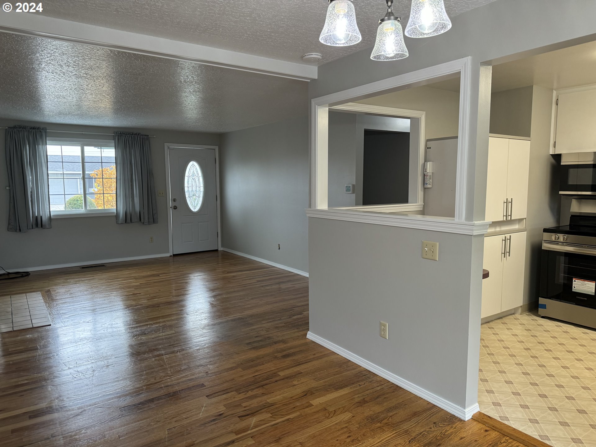 1825 Sallal Road Woodburn, OR 97071 - Photo 5 of 17 Gallery Image 5