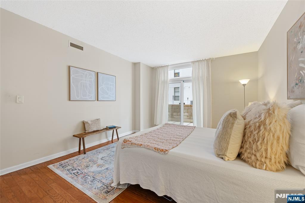 143 Morgan Street, Unit 1A Jersey City, NJ 07302 - Photo 17 of 30