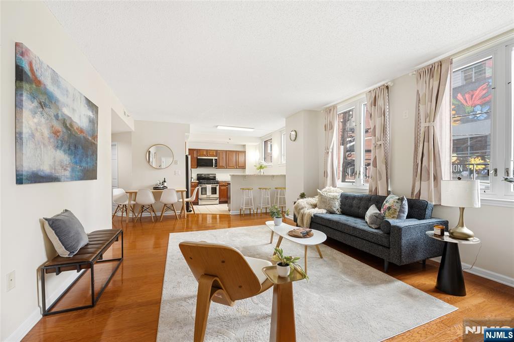 143 Morgan Street, Unit 1A Jersey City, NJ 07302 - Photo 9 of 30