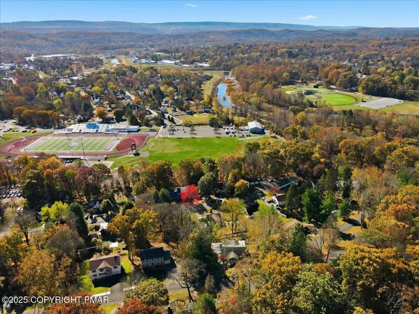 $279,000 | 137 Berwick Heights Road, East Stroudsburg, PA 18301