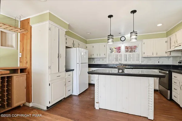 $279,000 | 137 Berwick Heights Road, East Stroudsburg, PA 18301