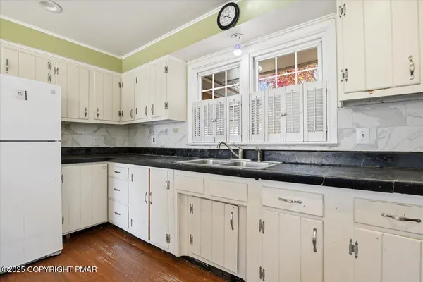 $279,000 | 137 Berwick Heights Road, East Stroudsburg, PA 18301