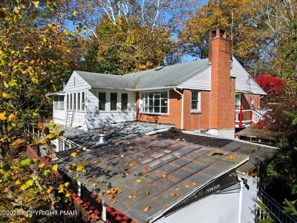 $279,000 | 137 Berwick Heights Road, East Stroudsburg, PA 18301