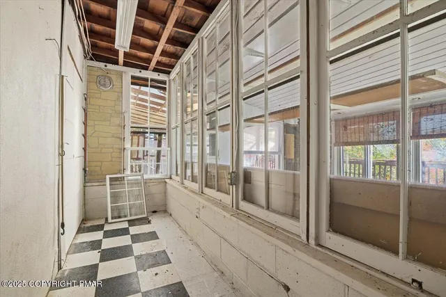 $300,000 | 137 Berwick Heights Road, East Stroudsburg, PA 18301