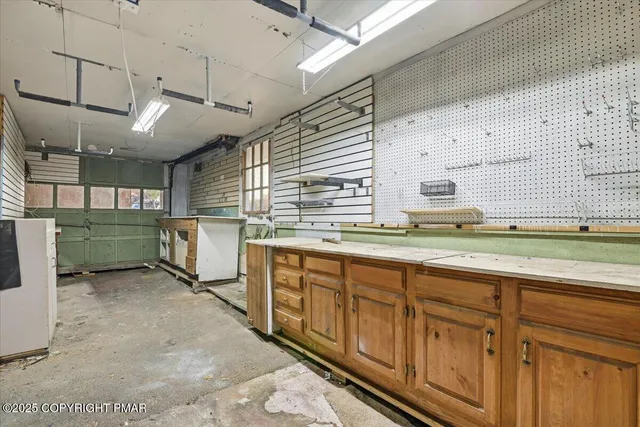 $300,000 | 137 Berwick Heights Road, East Stroudsburg, PA 18301