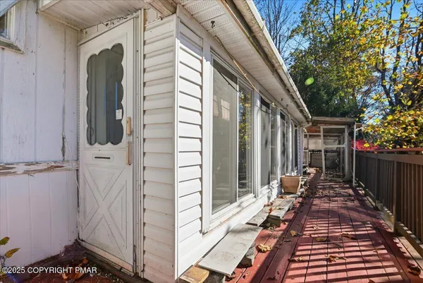 $279,000 | 137 Berwick Heights Road, East Stroudsburg, PA 18301