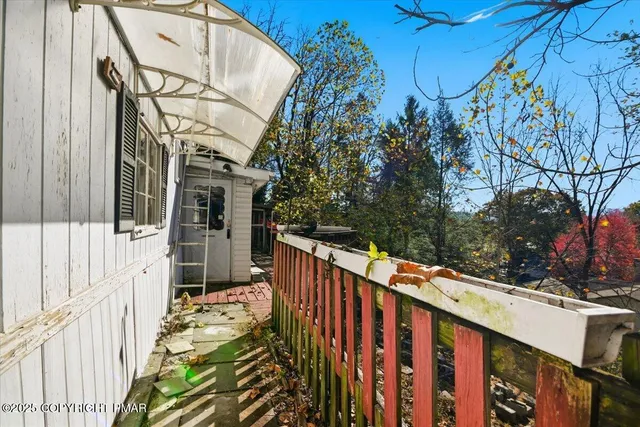 $300,000 | 137 Berwick Heights Road, East Stroudsburg, PA 18301