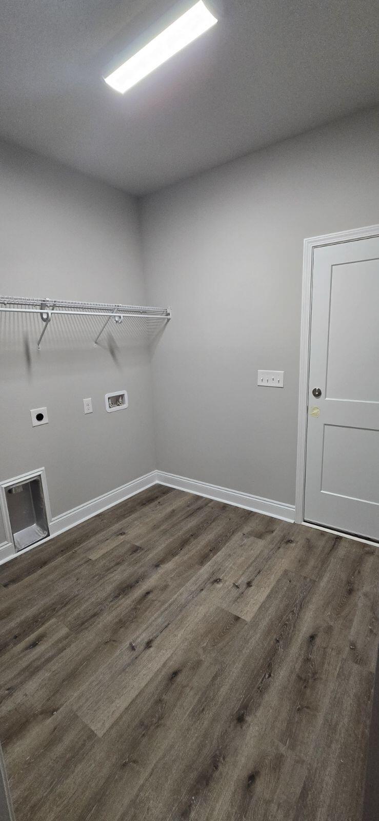 4500 Wolf Track Ridge Crestview, FL 32539 - Photo 16 of 19 a view of a room with wooden floor