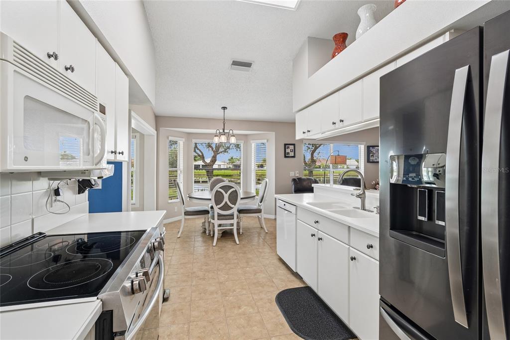 12133 Arron Terrace Trinity, FL 34655 - Photo 8 of 24