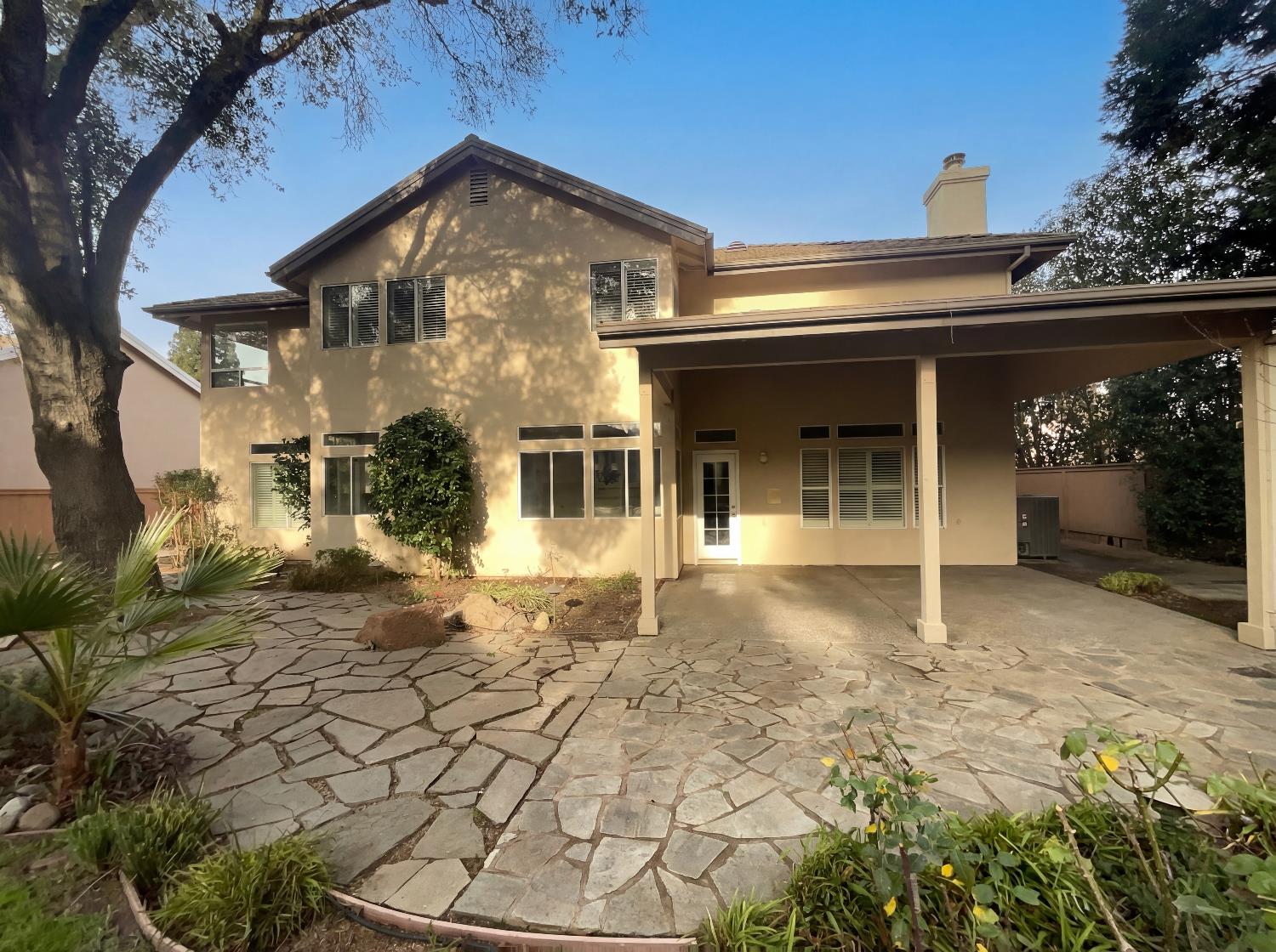 11950 Rising Sun Way Gold River, CA 95670 - Photo 5 of 35