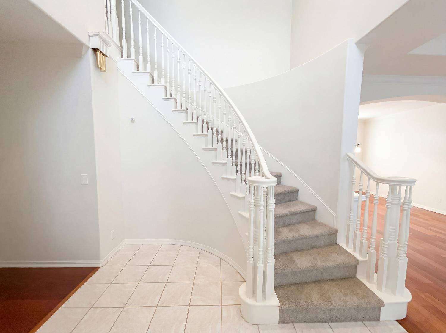 11950 Rising Sun Way Gold River, CA 95670 - Photo 7 of 35