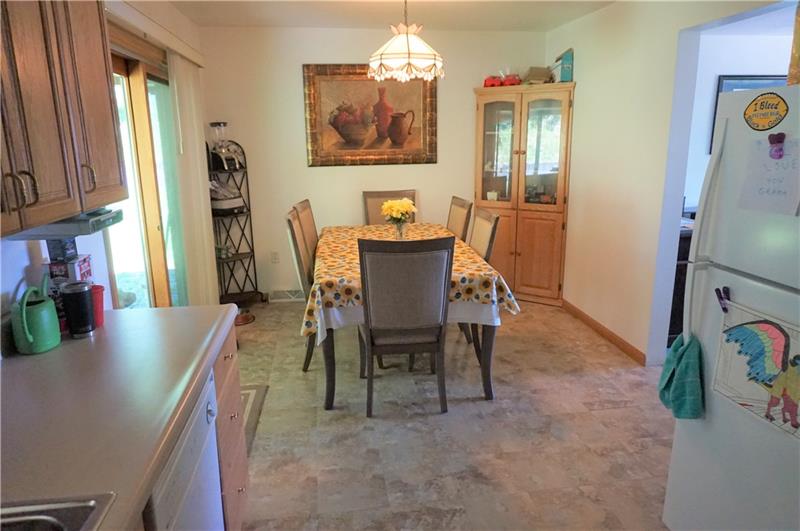 1844 Devonshire Road Coraopolis, PA 15108 - Photo 8 of 25 Kitchen - main level