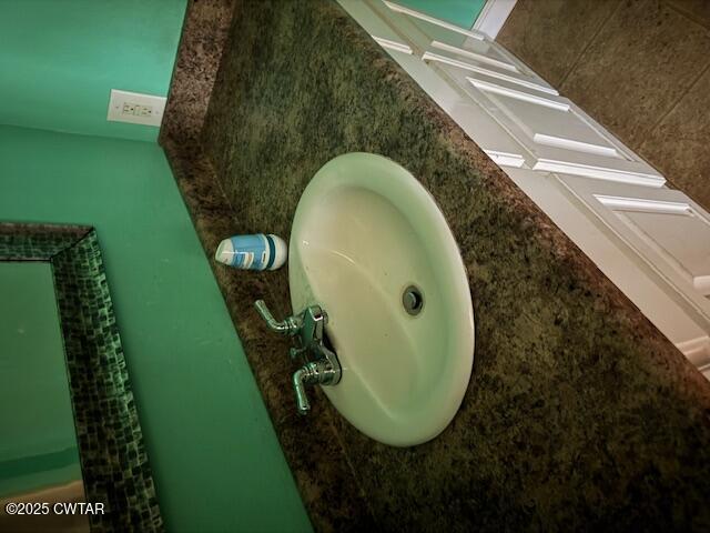 15 Brookwood Loop Adamsville, TN 38310 - Photo 4 of 9 a view of entryway