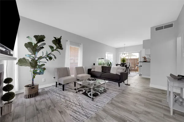 $1,500 | 3600 Jeanetta Street, Unit 601, Houston, TX 77063