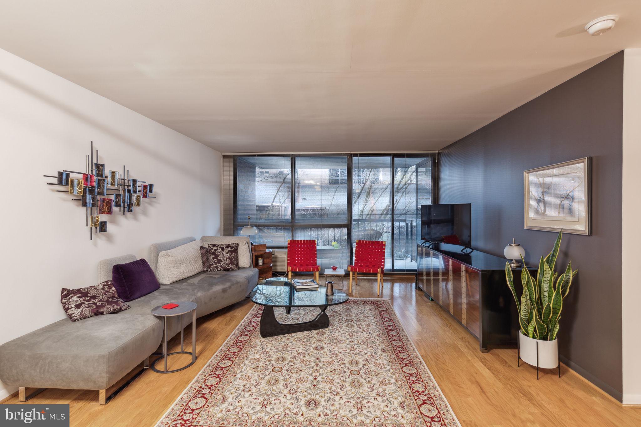 233 South 6th Street, Unit 306F Philadelphia, PA 19106 - Photo 4 of 29