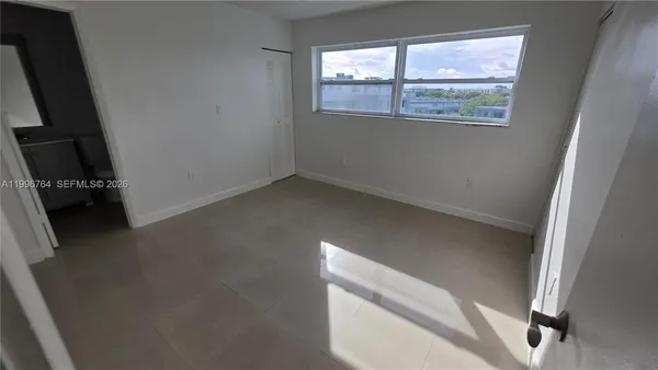 $2,750 | 9375 Fontainebleau Boulevard, Unit L420, Miami, FL 33172