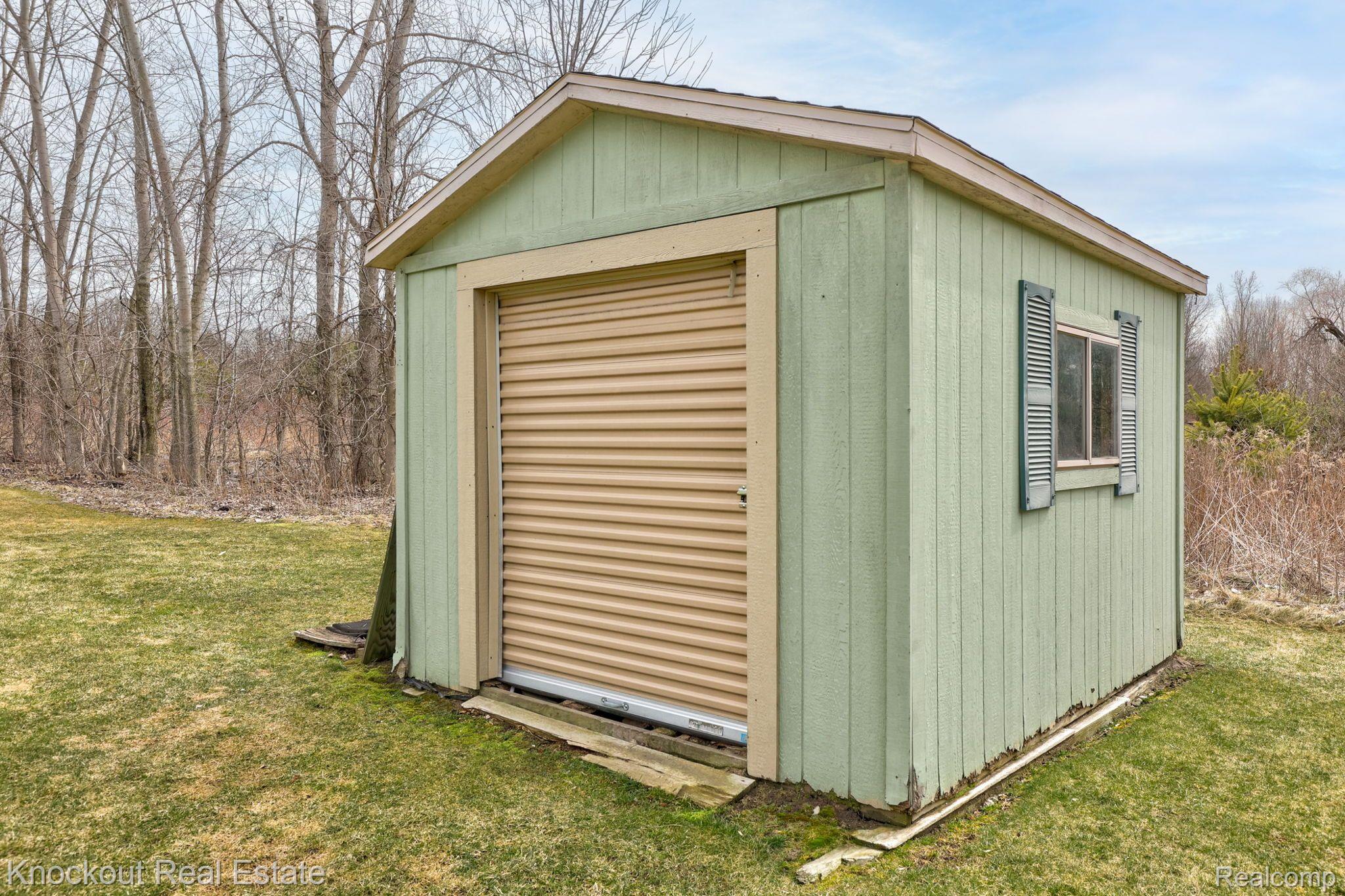 11174 North Lewis Road Clio, MI 48420 - Photo 36 of 46 Gallery Image 36