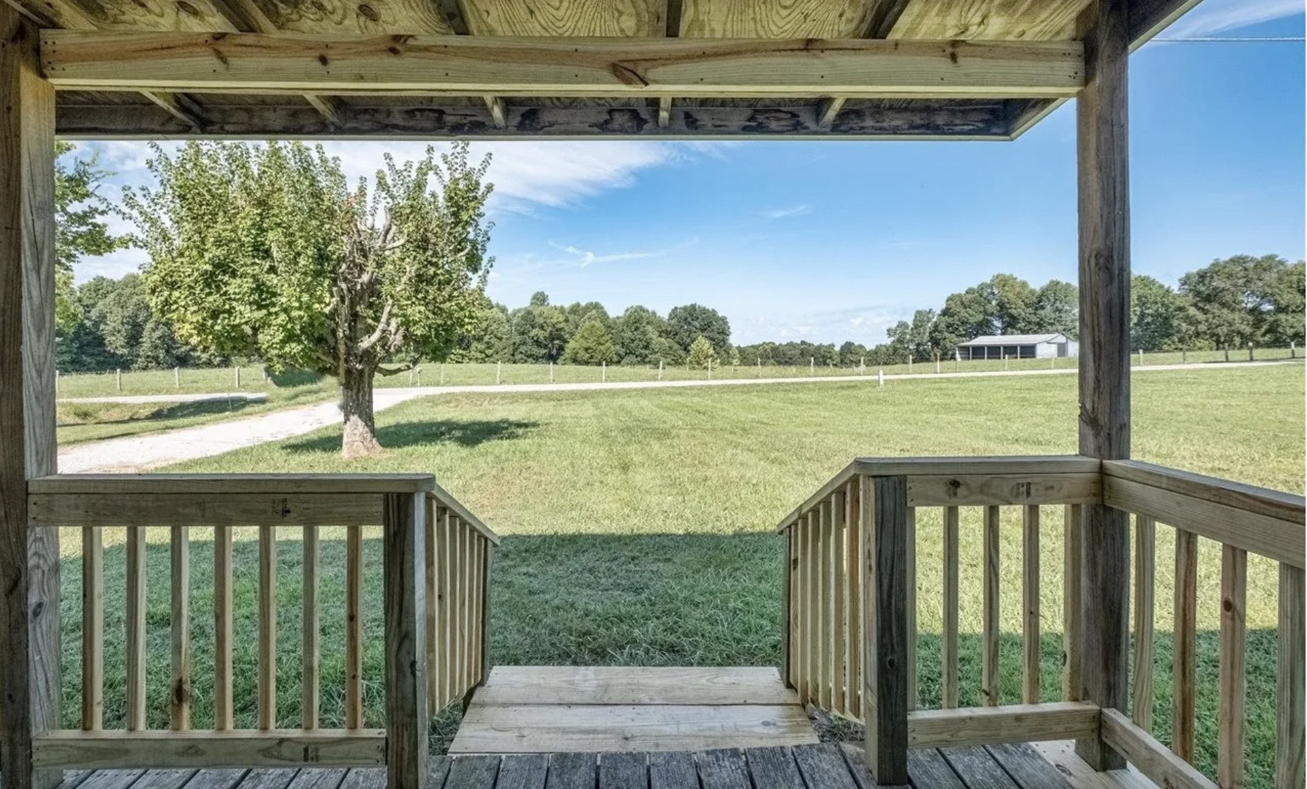 3352 Dunmor Deer Lick Road Lewisburg, KY 42256 - Photo 2 of 16