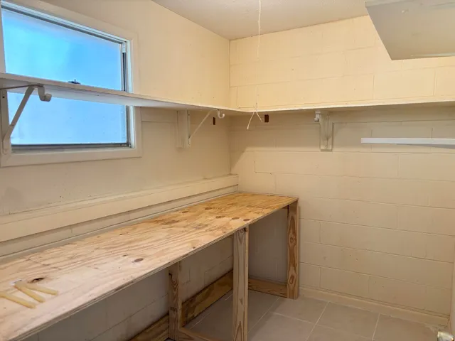 $2,750 | 32 Nebraska Avenue Northeast, Fort Walton Beach, FL 32548