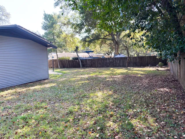 $2,750 | 32 Nebraska Avenue Northeast, Fort Walton Beach, FL 32548