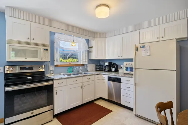 $304,900 | 2 Foote Street, Unit 1, Old Orchard Beach, ME 04064