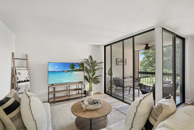 $3,700 | Undisclosed Address, Delray Beach, FL 33444